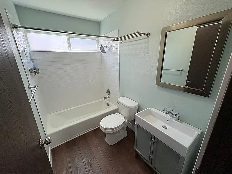 2416 S Elizabeth St #5 — Photo 13