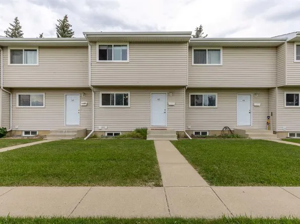 55 Lemoyne Cres W #43, Lethbridge, AB T1K 4J7