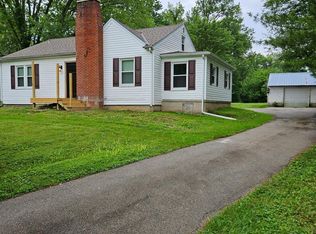 2571 Williamsburg Bantam Rd, Bethel, OH 45106