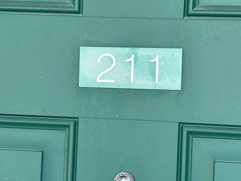 403 Bouchelle Dr #211 — Photo 2