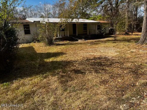 205 Fellowship Rd, Saltillo, MS 38866