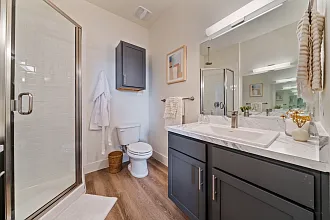 Lat Twenty7 Townhomes — Photo 52