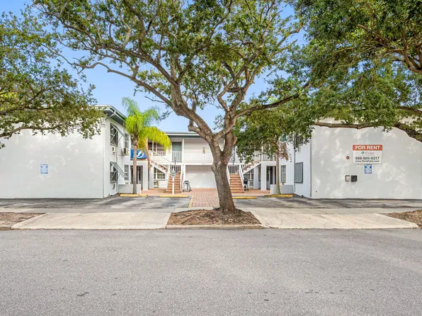 Fully Renovated 1 & 2BR Units in Prime Davis Islands Location 211 Danube
