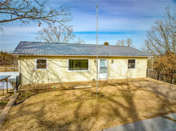 325 Michael Ln, Diamond City, AR 72644