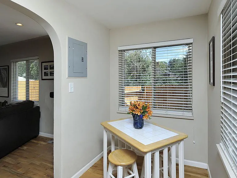 3658 N Clay St — Photo 24