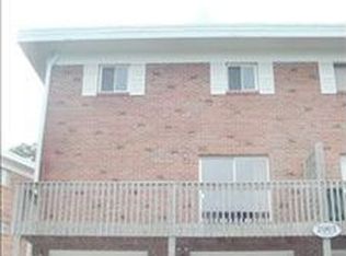 2005 Winnie Dr #7, Bellevue, NE 68005