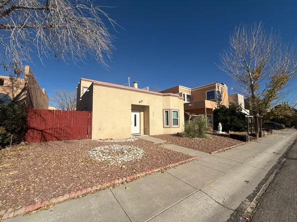 7717 Sandlewood Dr NW, Albuquerque, NM 87120