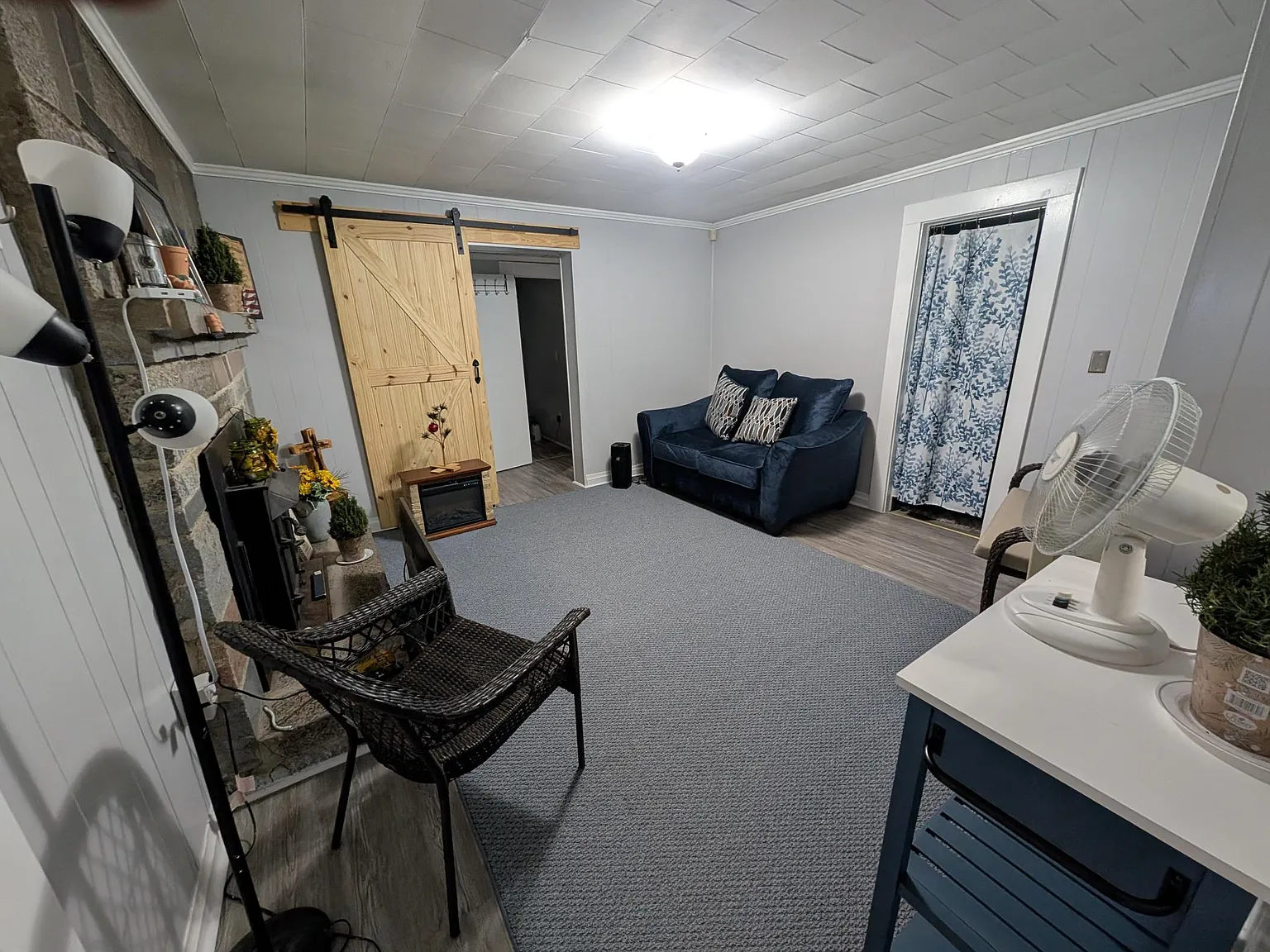 3 bed, 1020 sqft, $1,200 — Photo 3