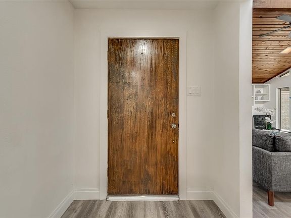 5th image of 1226 Whispering Oaks Ln