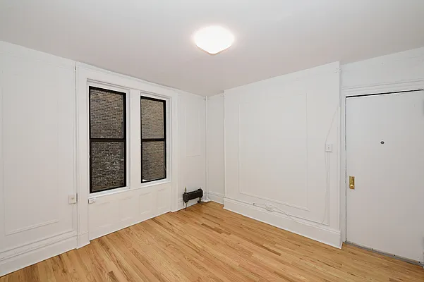 Rented by Aether Property Group | media 4