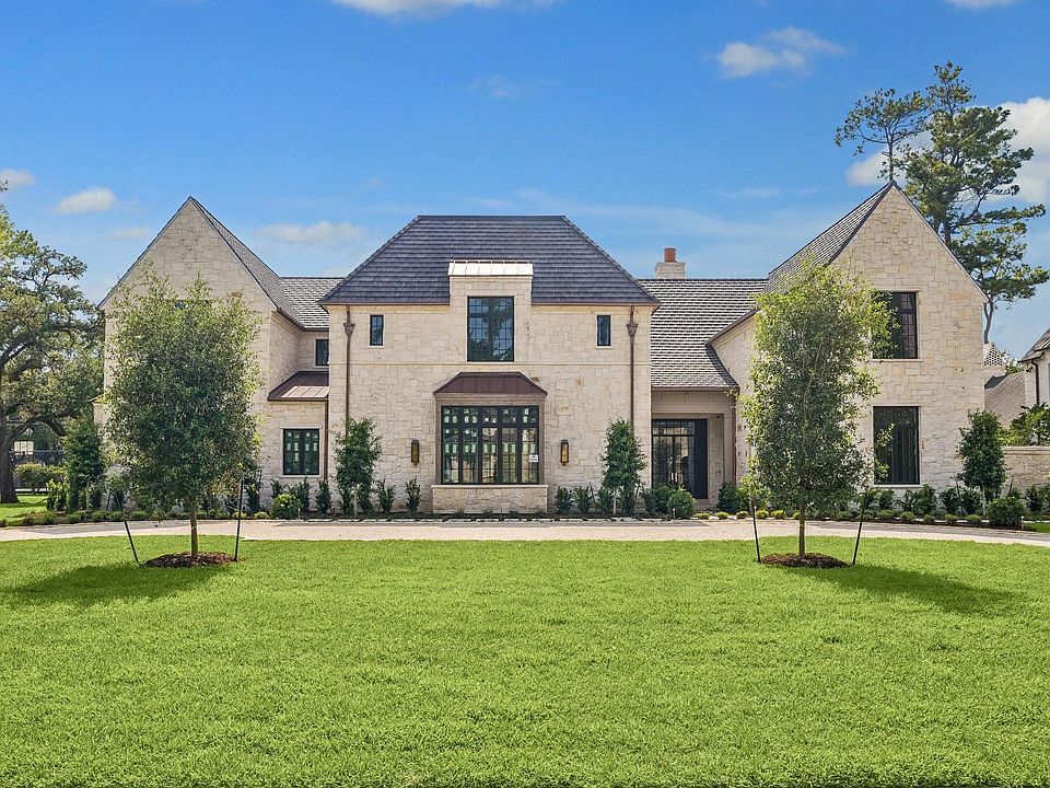1st image of 19 Willowron Dr