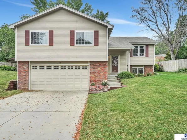 3330 Wildbriar Ln, Lincoln, NE 68516