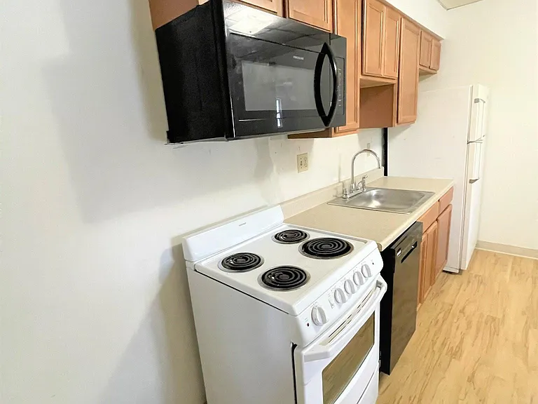 2419 Beechwood Blvd #B — Photo 38