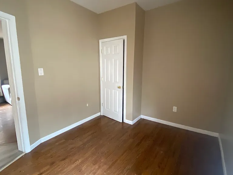 82 Girard Ave #2 — Photo 8