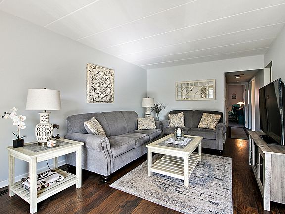 2nd image of 15639 Garden View Ct APT 1B