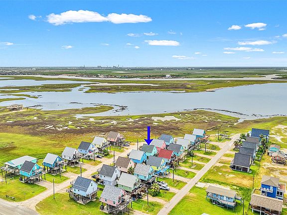 4th image of 218 Sea Oats Dr