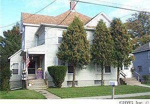 2nd image of 5 Lincoln Ave
