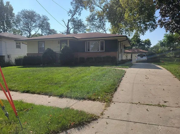 3201 Hull Ave, Des Moines, IA 50317