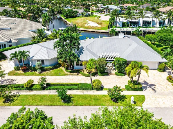 7425 NE Bay Cove Court, Boca Raton, FL 33487