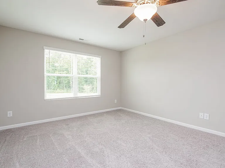 542 Landing View Dr — Photo 11
