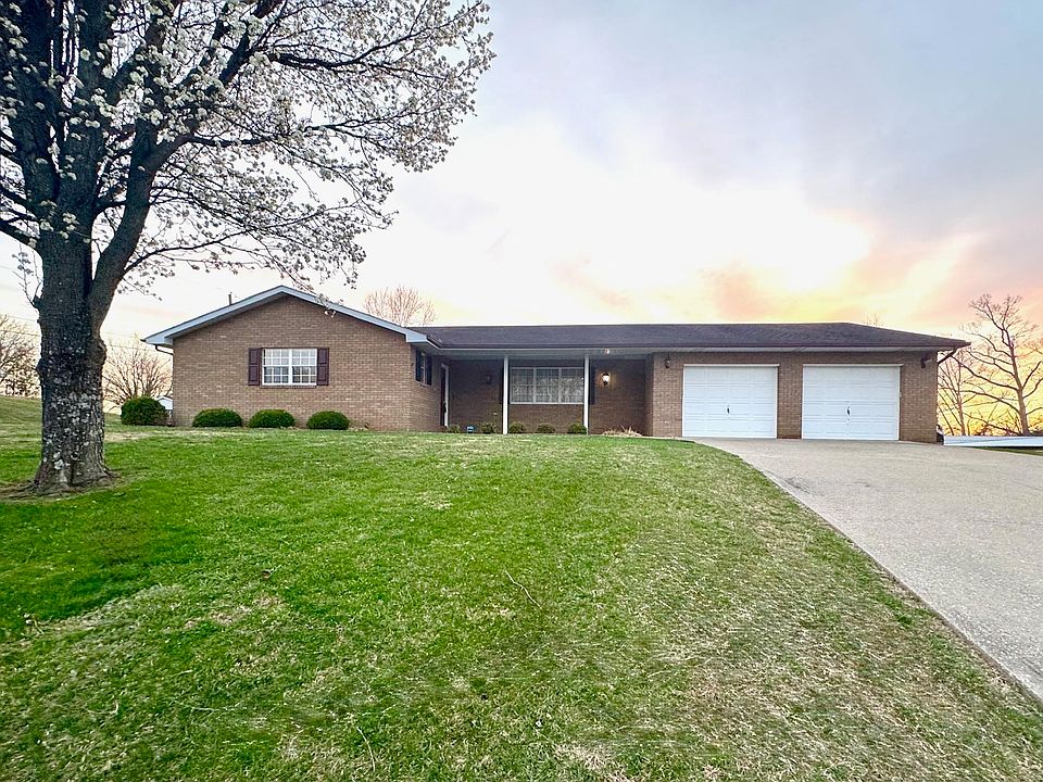 1st image of 15819 Primrose Ln