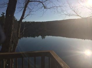 4 Sauna Row Rd, Townsend, MA 01474