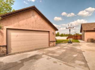 2178 Edinburgh Way, Redding, CA 96003