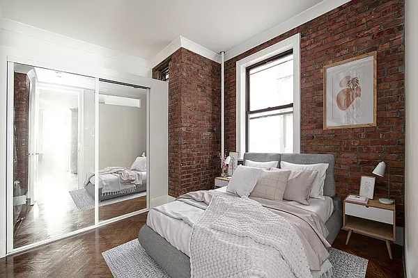 Rented by R New York | media 6