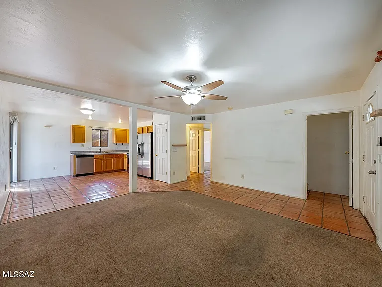 2218 N Belvedere Ave — Photo 7