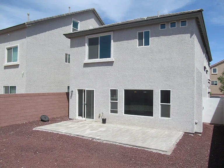 7841 Tyrell Peaks St — Photo 32