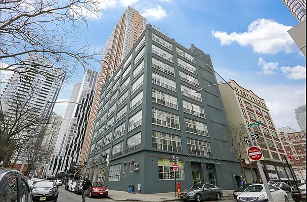 Rented by Spire Group | media 40