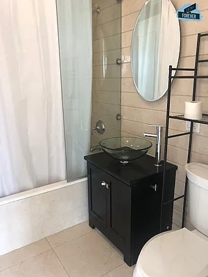 Rented by Fifth & Forever LLC | media 42