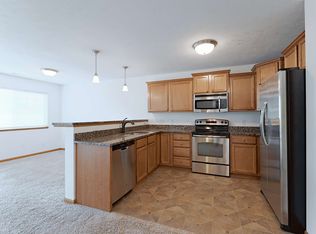 730 Norwood Dr, Lincoln, NE 68512