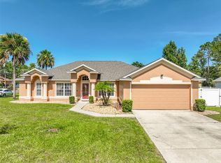 1 Pine Bluff Ln, Palm Coast, FL 32164