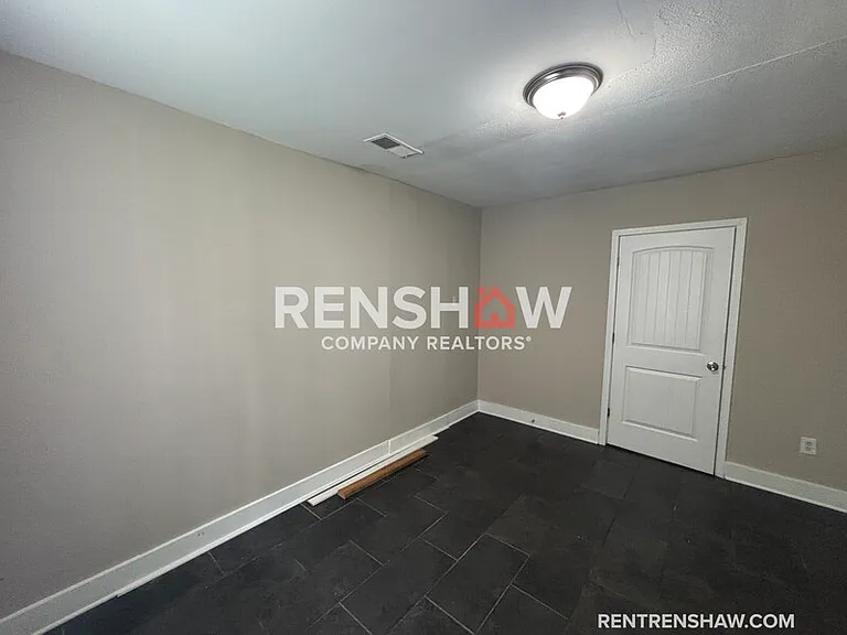 753 Lipford St — Photo 8
