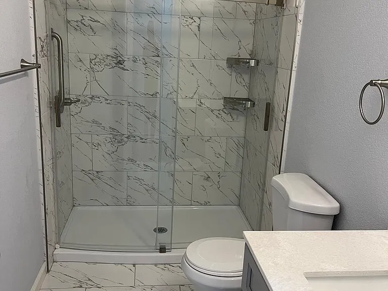 28 Martins Ln #2 — Photo 5