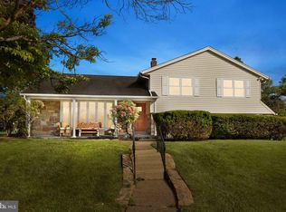 1823 Bertram Rd, Huntingdon Valley, PA 19006