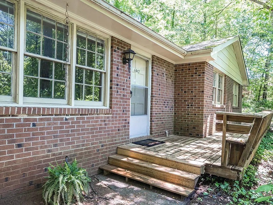 1417 Onslow Rd