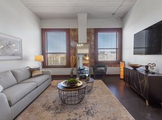 2205 McKinney St APT 515, Houston, TX 77003