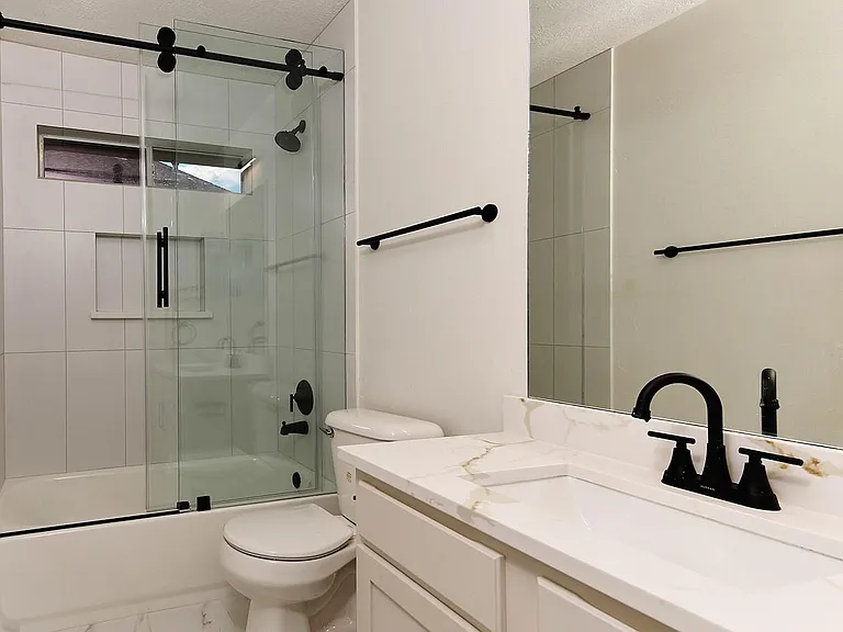 122 S Abram Cir — Photo 18
