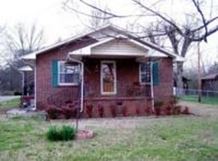 909 N High St, Winchester, TN 37398