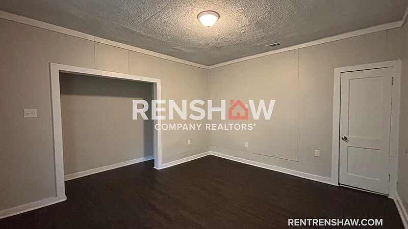 2 bed, 1.0 bath, 936 sqft, $1,100 — Photo 2