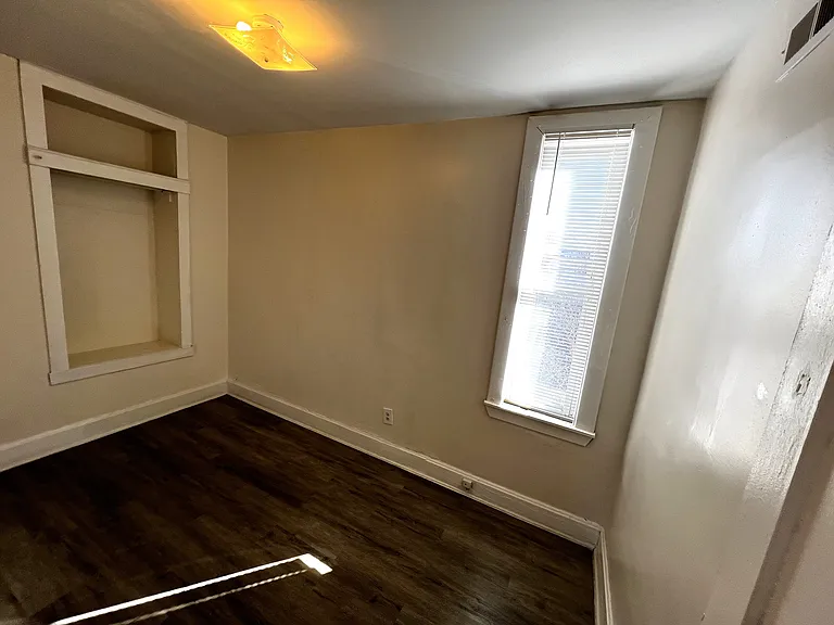 9613 S Ave N #2 — Photo 11