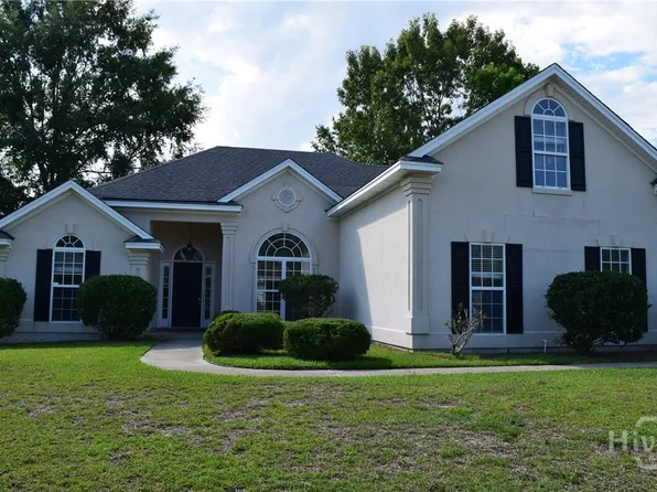 63 Edie Ct, Richmond Hill, GA 31324