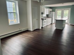 321 Locust St, Roaring Spring, PA 16673