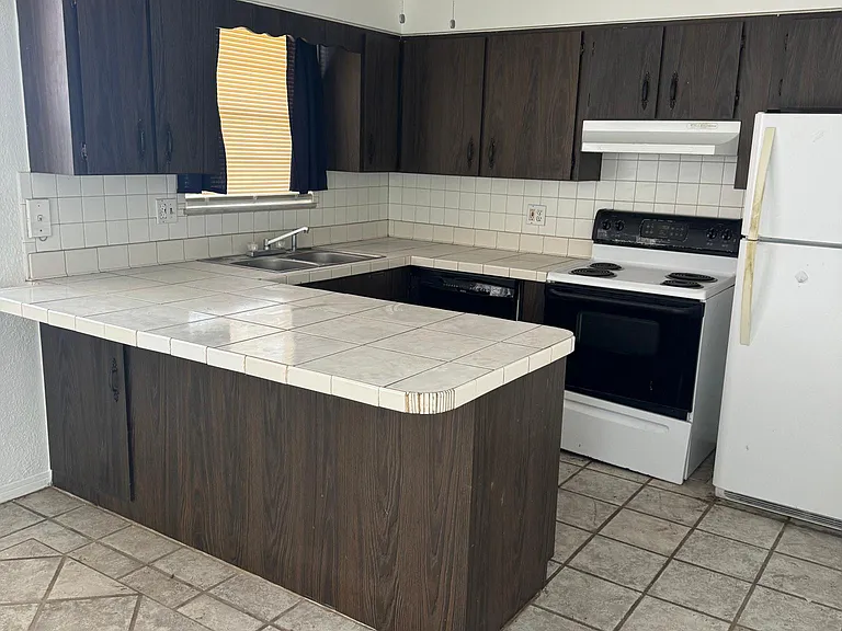 119 Marcelle Ave #5 — Photo 10