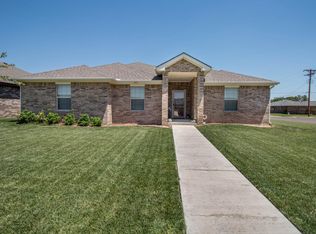 2431 17th Ave, Canyon, TX 79015