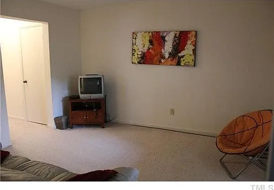 5939 Farm Gate Rd — Photo 14