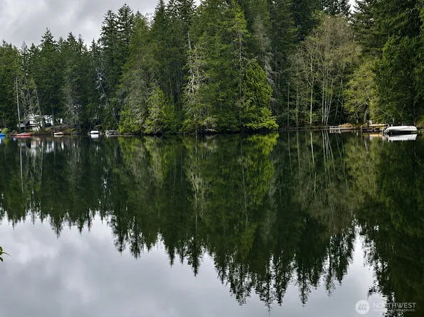 89 Wye Lake Blvd SW, Port Orchard, WA 98367