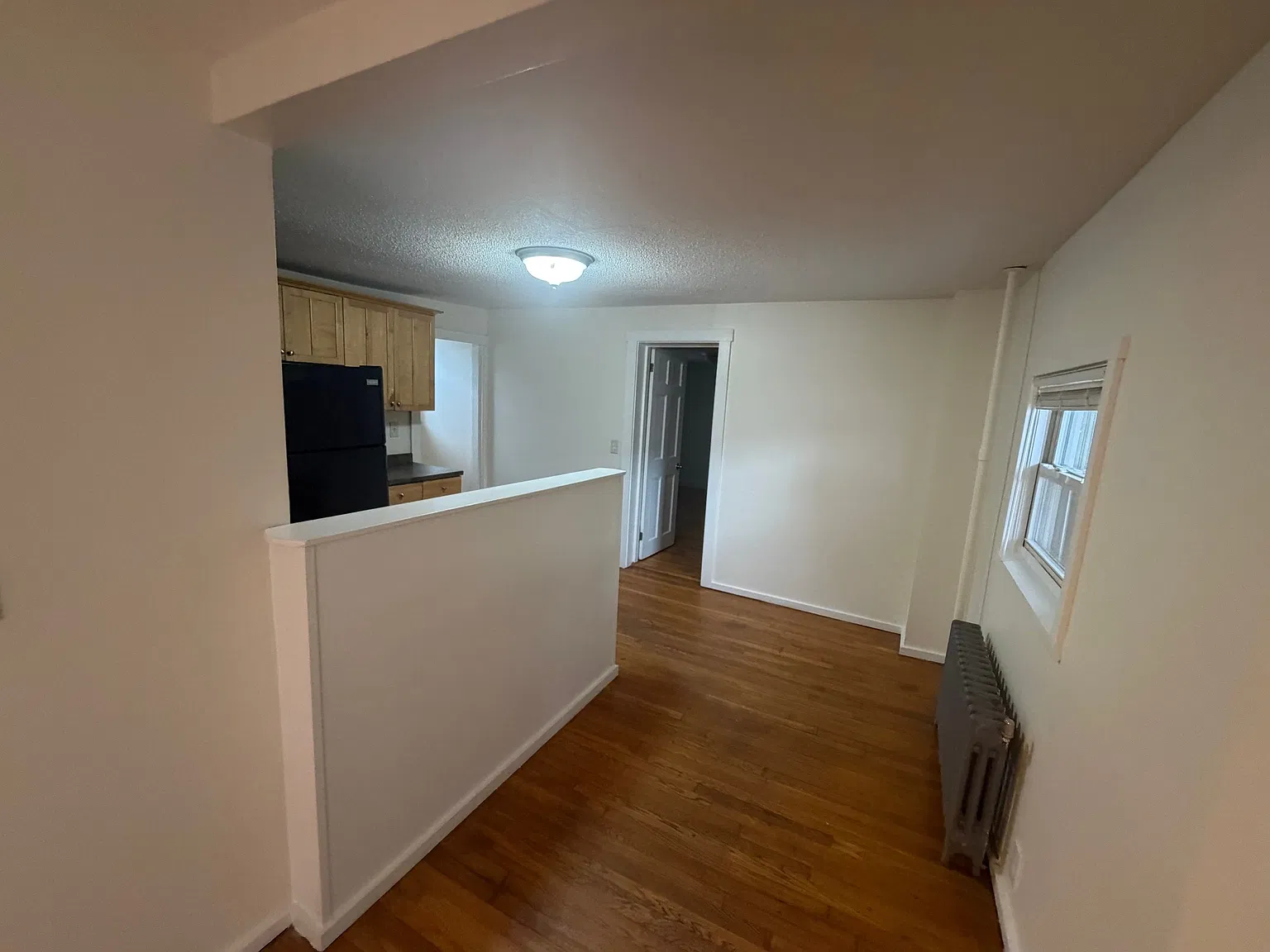 3 bed, $3,000 — Photo 4